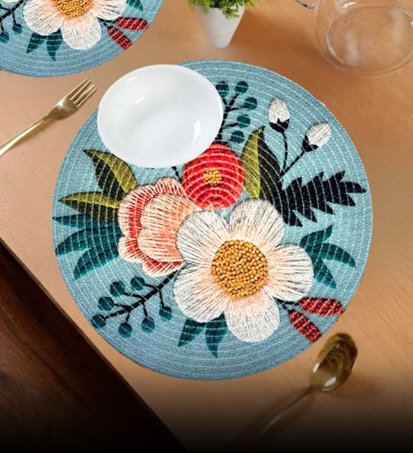  stylish dining table mats 