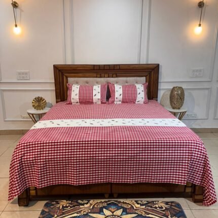 Classic Red & White Checkered Cotton Bedsheet Set